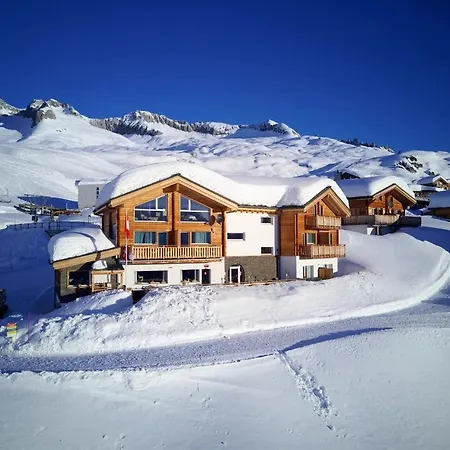 Hotel Harmony Tigilou 3*